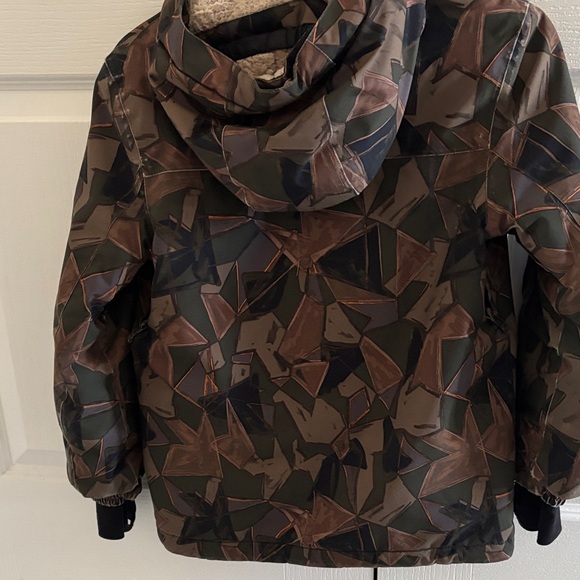 Ripzone Camouflage Hooded Winter Jacket - Picture 4 of 8